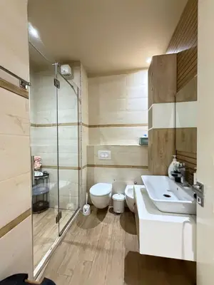 Apartament 2+1 në shitje në Rruga e Kosovarëve, Tiranë, 112 m². Foto 12 nga 12