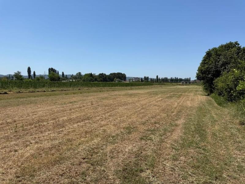 Tokë në shitje në Bushnesh, Krujë, 4 000 m². Foto 3 nga 3
