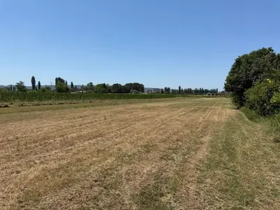 Land for sale in Bushnesh, Krujë, 4,000 m². Photo 3 of 3
