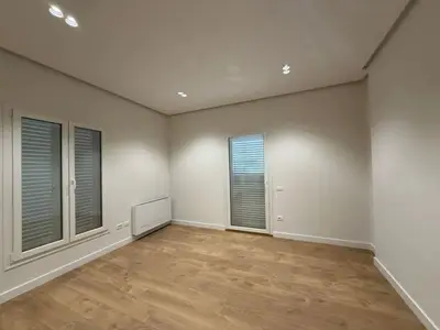 Villa in affitto a Rruga e Elbasanit, Tirana, 400 m². Foto 2 di 4