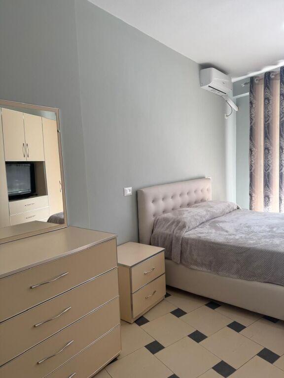 Apartament 2+1 në shitje në Rruga Loni Ligori, Tiranë, 124 m². Foto 4 nga 6