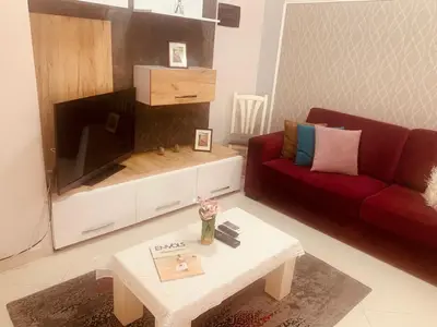 Vilë garsoniere me qera në Rruga e Kavajës, Tiranë, 50 m². Foto 7 nga 11