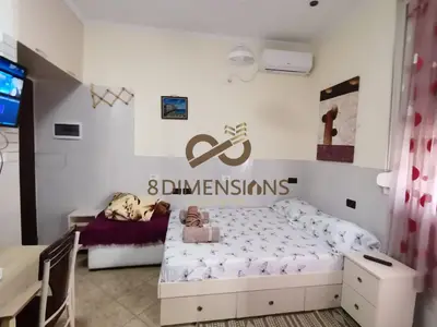 Garsoniere me qera në Medreseja, Tiranë, 36 m². Foto 1 nga 3