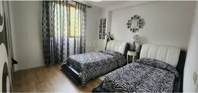 Apartament 2+1 me qera në Rruga Jahja Ballhysa nr 17, Durrës, 101 m². Foto 4 nga 11