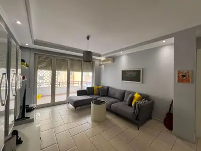 Apartament 2+1 me qera në Rruga Asim Vokshi, Tiranë, 120 m². Foto 2 nga 8