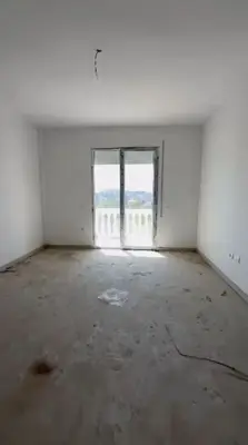 Apartament 2+1 në shitje në Kthesa e Kamzës, Tiranë, 117 m². Foto 1 nga 12