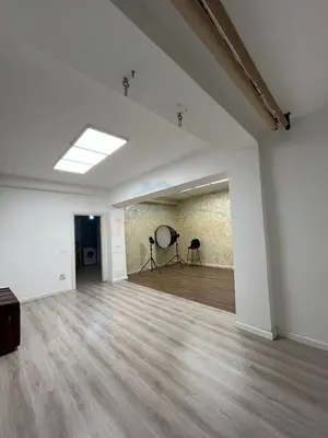 Commercial space for rent in Rruga Dalip Peza, Durrës, 60 m². Photo 1 of 7