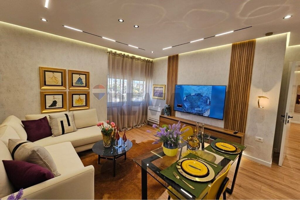 Apartment for sale in Zogu i Zi, Tirana, 91 m². Photo 2 of 3