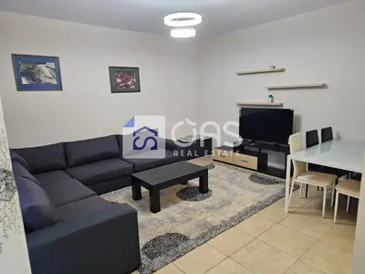 Apartament 2+1 me qera në 5 Maj, Tiranë, 76 m². Foto 1 nga 7
