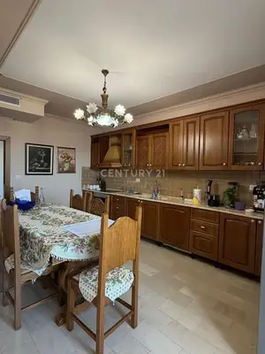 Penthouse në shitje në Toptani, Tiranë, 352 m². Foto 5 nga 12