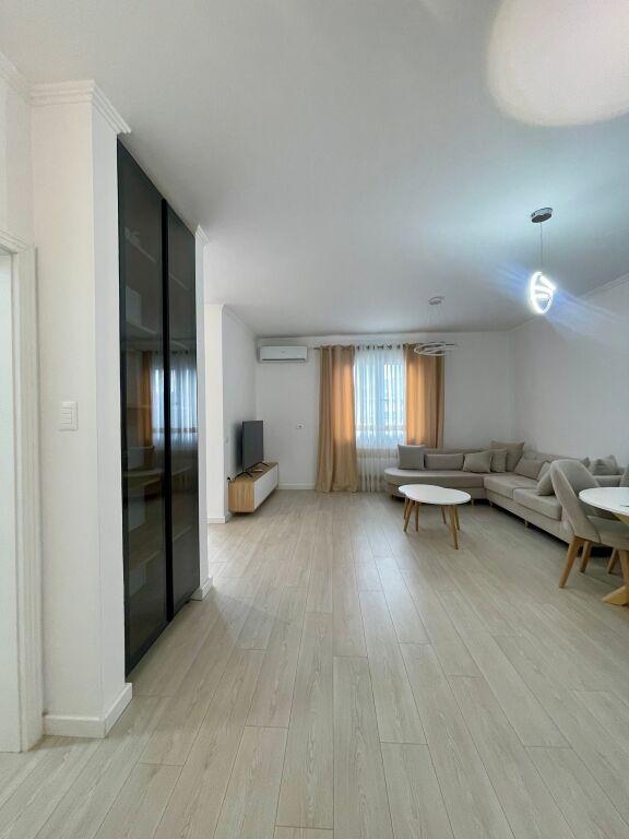 Appartamento 1+1 in affitto a Rruga Sami Frashëri, Tirana, 80 m²