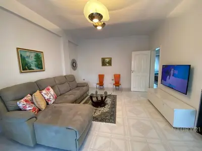 Apartament 2+1 me qera në Rruga Haxhi Dalliu, Tiranë, 110 m². Foto 2 nga 12