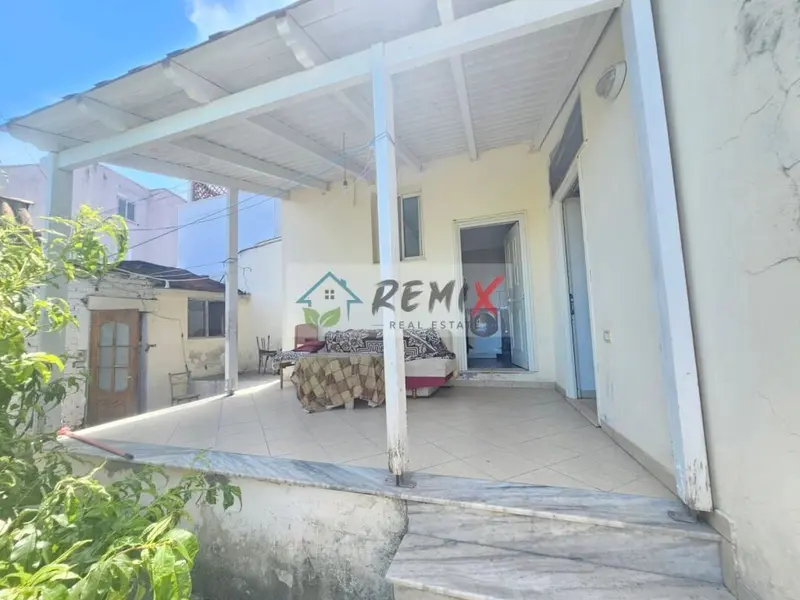Casa indipendente 2+1 in vendita a Prefektura, Durazzo, 154 m²