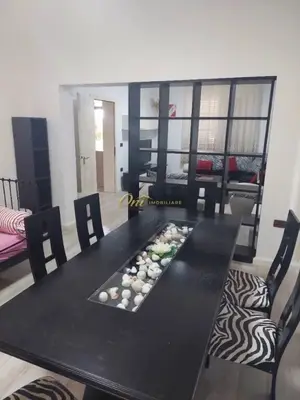 Apartament 2+1 me qera në Rruga Mihal Grameno, Tiranë, 150 m². Foto 2 nga 5