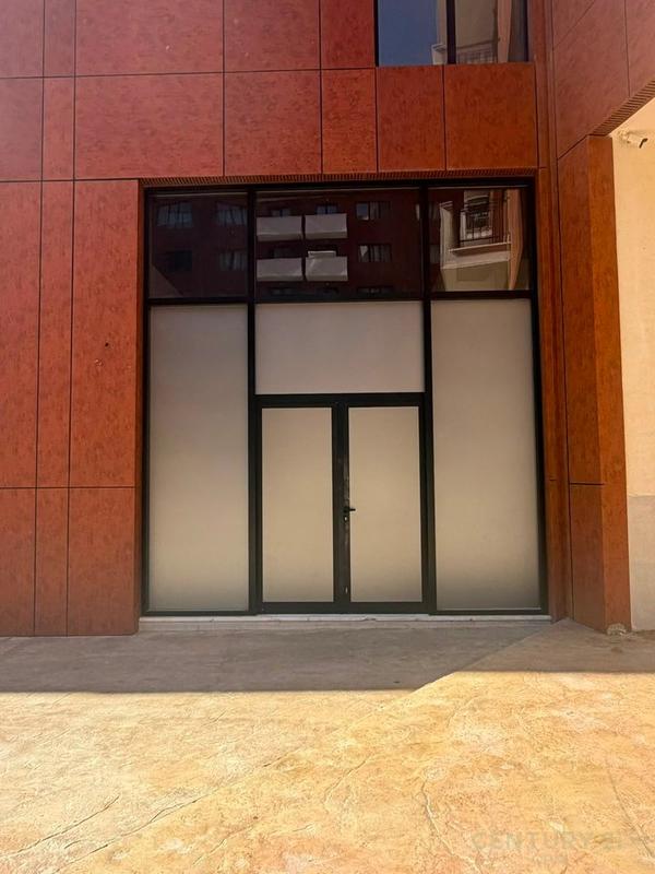 Negozio in vendita a Koder Mezez, Tirana, 109 m²