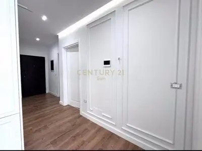 Apartament 3+1 në shitje në Ish-URT, Durrës, 165 m². Foto 7 nga 12