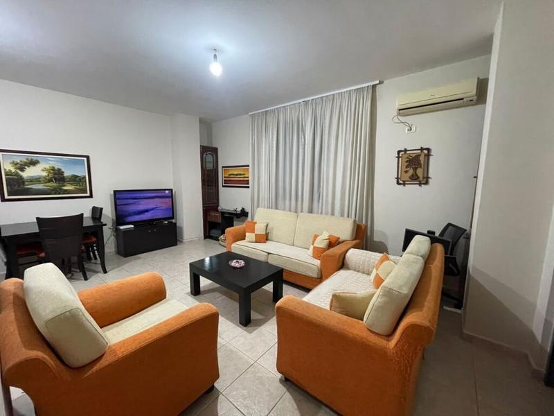 Apartament 1+1 me qera në Komuna e Parisit, Tiranë, 65 m²