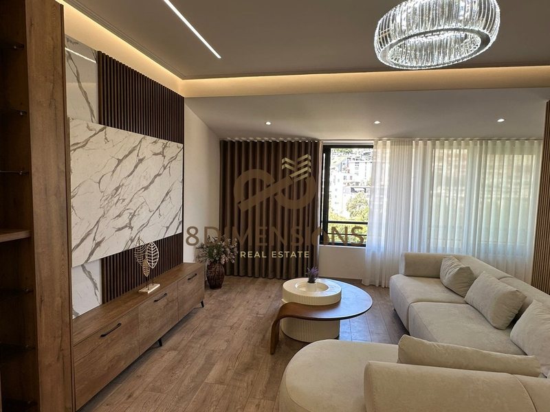 Appartamento 2+1 in vendita a Liqeni i Thatë, Tirana, 107 m²