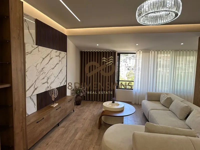 Appartamento 2+1 in vendita a Liqeni i Thatë, Tirana, 107 m²