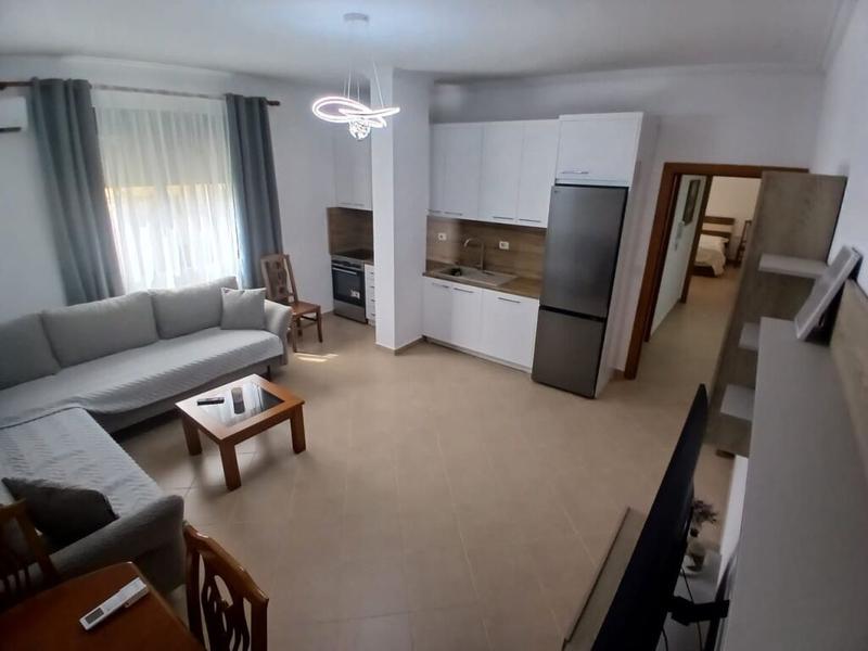 Apartament 2+1 me qera në Kodra e Diellit 1, Tiranë, 93 m². Foto 5 nga 8