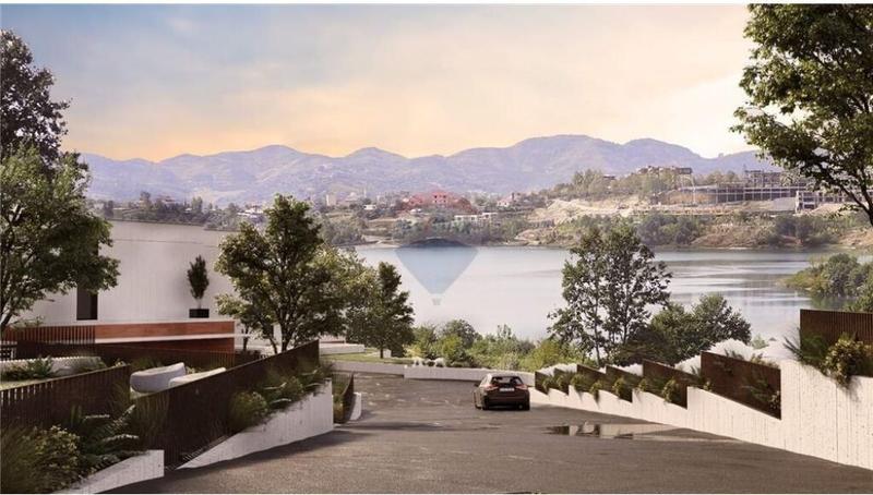Appartamento 1+1 in vendita a Farkë, Tirana, 65 m²