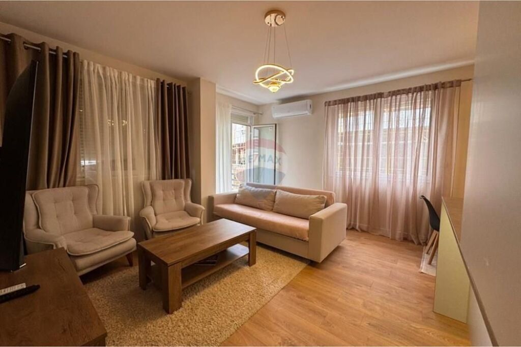 Apartment for sale in Liqeni i Thatë, Tirana, 105 m²
