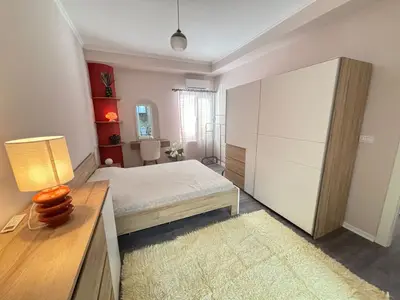 Apartament me qera në Lake View Residences, Tiranë, 105 m². Foto 3 nga 8