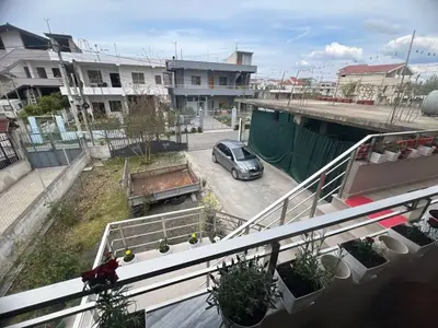 Villa for sale in Rruga e Rrashbullit, Durrës, 437 m². Photo 8 of 10