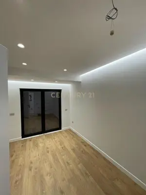 Apartament 3+1 me qera në Kodra e Diellit, Tiranë, 106 m². Foto 9 nga 12