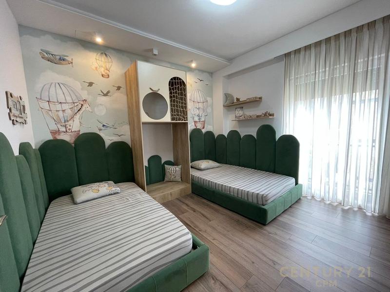 Apartament 2+1 me qera në Kompleksi Quartum, Tiranë, 95 m². Foto 5 nga 7