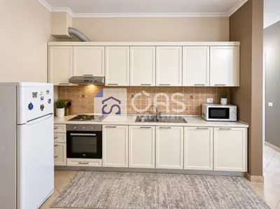 Apartament 2+1 me qera në Kristal Center, Tiranë, 95 m². Foto 2 nga 7