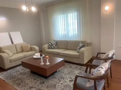 Vilë me qera në Qarku i Gjirokastrës, Gjirokastër, 160 m². Foto 3 nga 3
