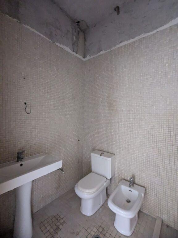 Apartament 2+1 në shitje në Rruga Ate Kristo Negovani, Vlorë, 73 m². Foto 9 nga 11