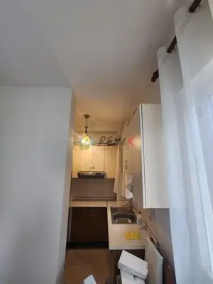 Apartament 1+1 me qera në Rruga Mujo Ulqinaku, Durrës, 60 m². Foto 1 nga 8