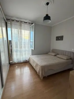 Appartamento 2+1 in affitto a 21 Dhjetori, Tirana, 100 m². Foto 3 di 7