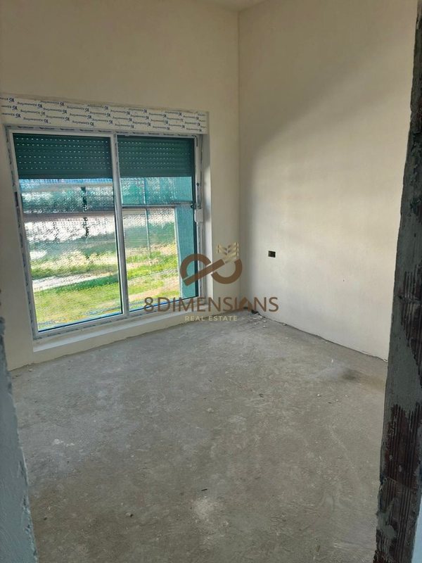 Appartamento 1+1 in vendita a Ali Demi, Tirana, 60 m²