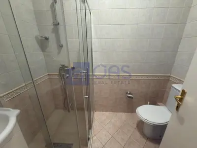 Apartament 2+1 me qera në Blloku, Tiranë, 146 m². Foto 7 nga 10