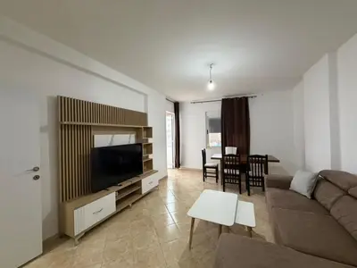 Apartament 1+1 me qera në Ish-URT, Durrës, 55 m². Foto 3 nga 7