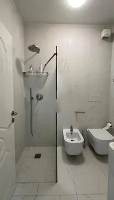 Apartament 2+1 në shitje në Rruga Hoxha Tahsim, Tiranë, 116 m². Foto 2 nga 5
