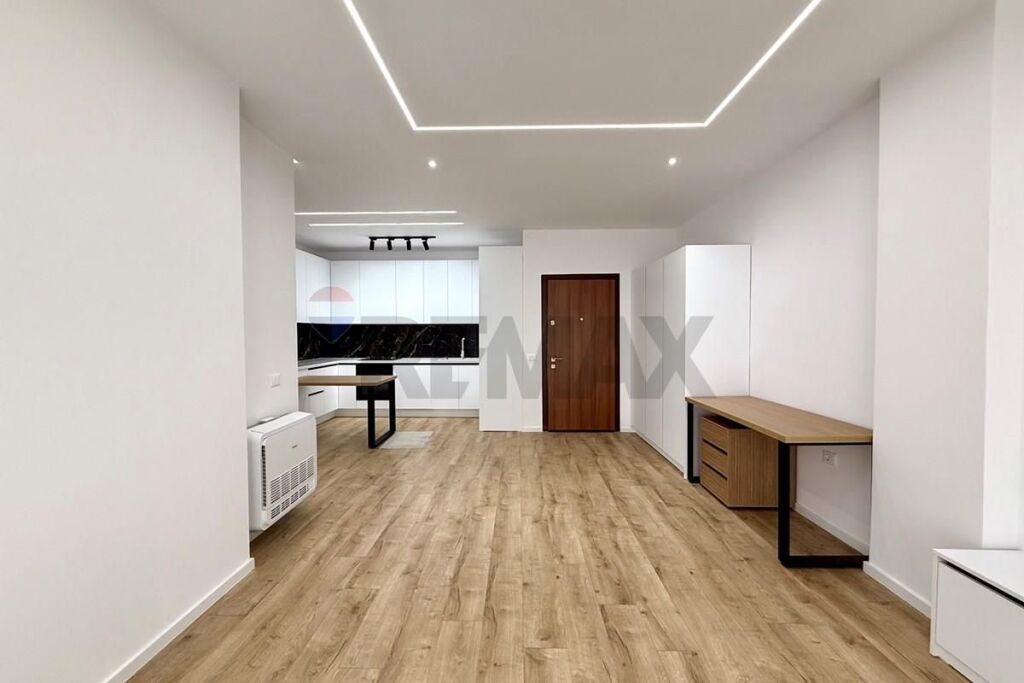 Appartamento in vendita a Kopshti Botanik Zoologjik, Tirana, 134 m². Foto 2 di 3