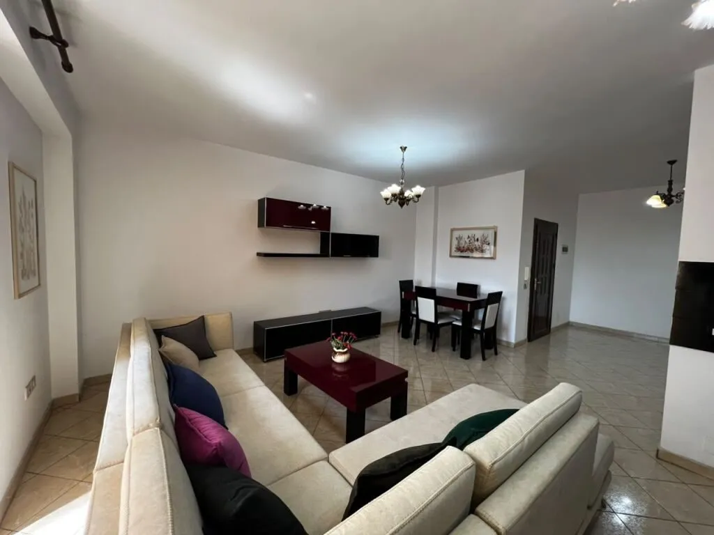 Apartament 2+1 në shitje në Ansig Dega Nisheraku, Tiranë, 107 m². Foto 1 nga 7