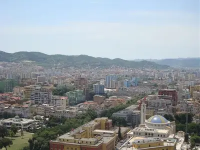 Appartamento 1+1 in affitto a Selitë, Tirana, 50 m². Foto 3 di 4