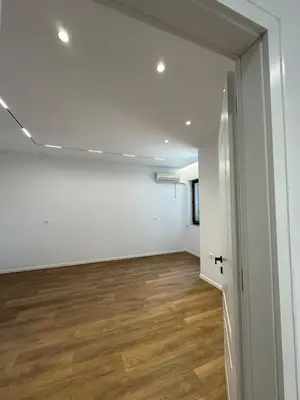Apartament 2+1 në shitje në Ish stacioni i fundit i Tiranes se Re, Tiranë, 55 m². Foto 3 nga 11
