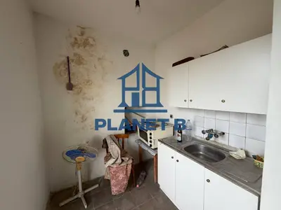 Apartment 1+1 for sale in Cole, Vlorë, 59 m². Photo 4 of 8