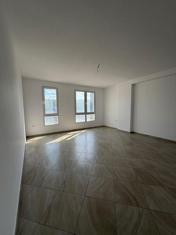 Appartamento 1+1 in vendita a LIBRI UNIERSITAR, Tirana, 71 m²