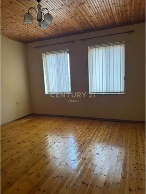House for sale in Rruga Ibrahim Rugova, Shkodër, 214 m². Photo 3 of 6
