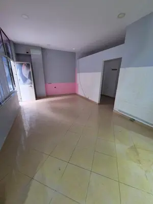 Dyqan në shitje në Rruga Kongresi i Manastirit, Tiranë, 38 m². Foto 5 nga 6