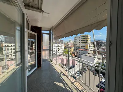 Appartamento 2+1 in affitto a Parlamenti, Tirana, 100 m². Foto 12 di 12