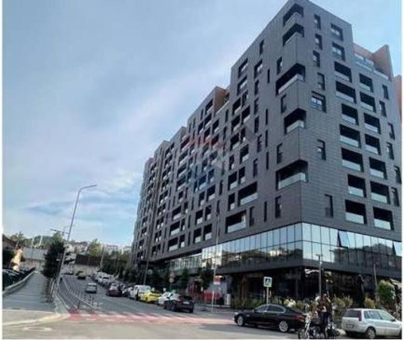 Apartament 1+1 me qera në Rruga Liman Kaba, Tiranë, 76 m². Foto 2 nga 3
