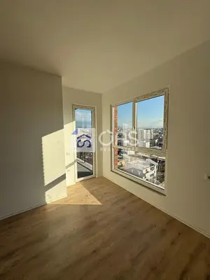 Appartamento 2+1 in vendita a Paskuqan, Kamza, 103 m². Foto 2 di 8